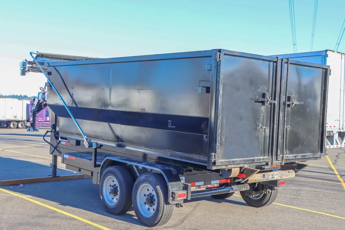 8 Yard Dumpster Rental in McFarland, CA
